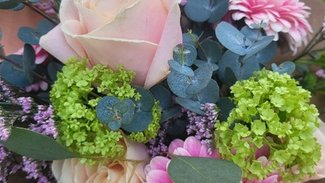 Hand Tied Dahlia Bouquet