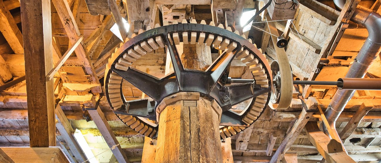 Mill mechanism
